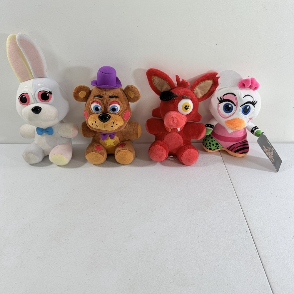 Five Nights At Freddy's Security Breach Plush Lot Vanny Rockstar Pirate Chica